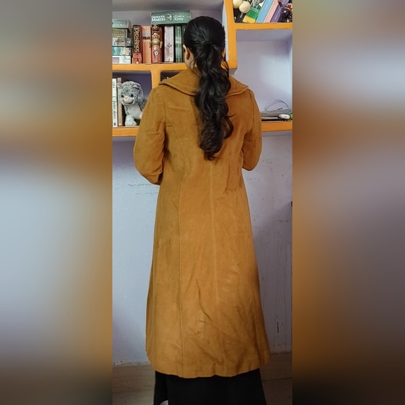 Long winter jacket with colar,buttons and long sleeves - Brown - Size S/M - Picture 2 of 5